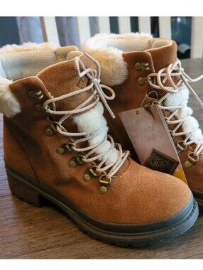 Muck Boot Company Liberty Alpine Supreme Tan Leather Faux-Fur Lace-Up Boots 6.5